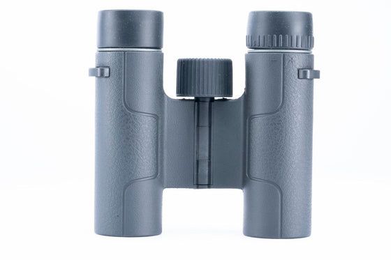 Binoclu Vanguard Vesta 8X25 