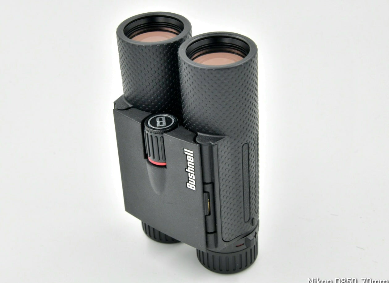 Binoclu Bushnell Nitro 10x25 