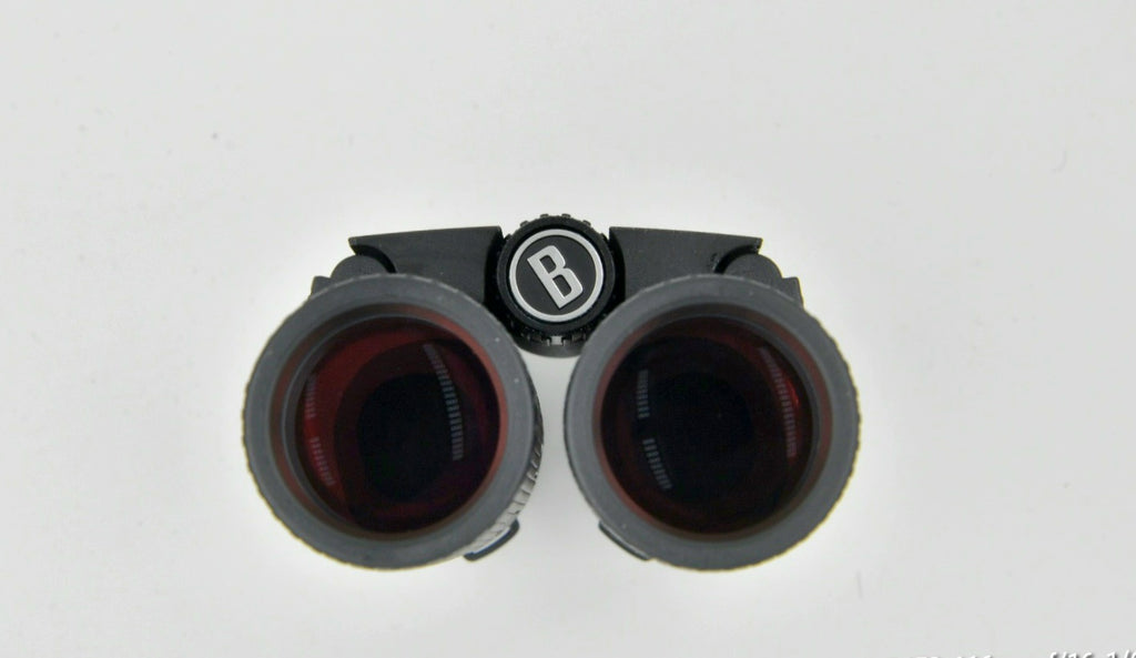 Binoclu Bushnell Nitro 10x25 
