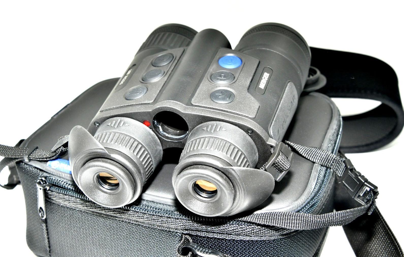 BINOCULARS Pulsar cu imagistică termică MERGER LRF XQ35 