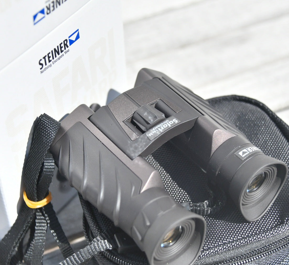 Binoclu Steiner Safari UltraSharp 10X26 