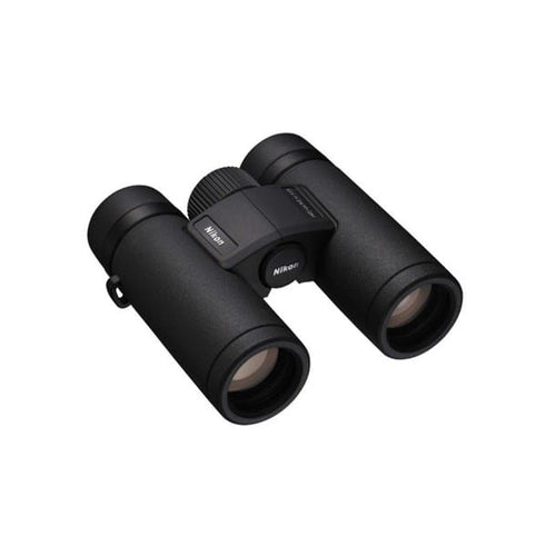 Binoclu Nikon Monarch M7 10x30 