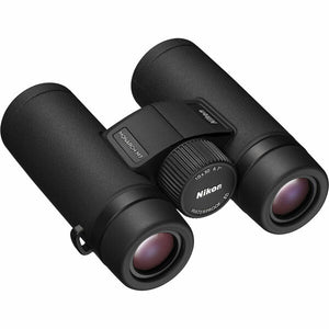 Binoclu Nikon Monarch M7 10x30 