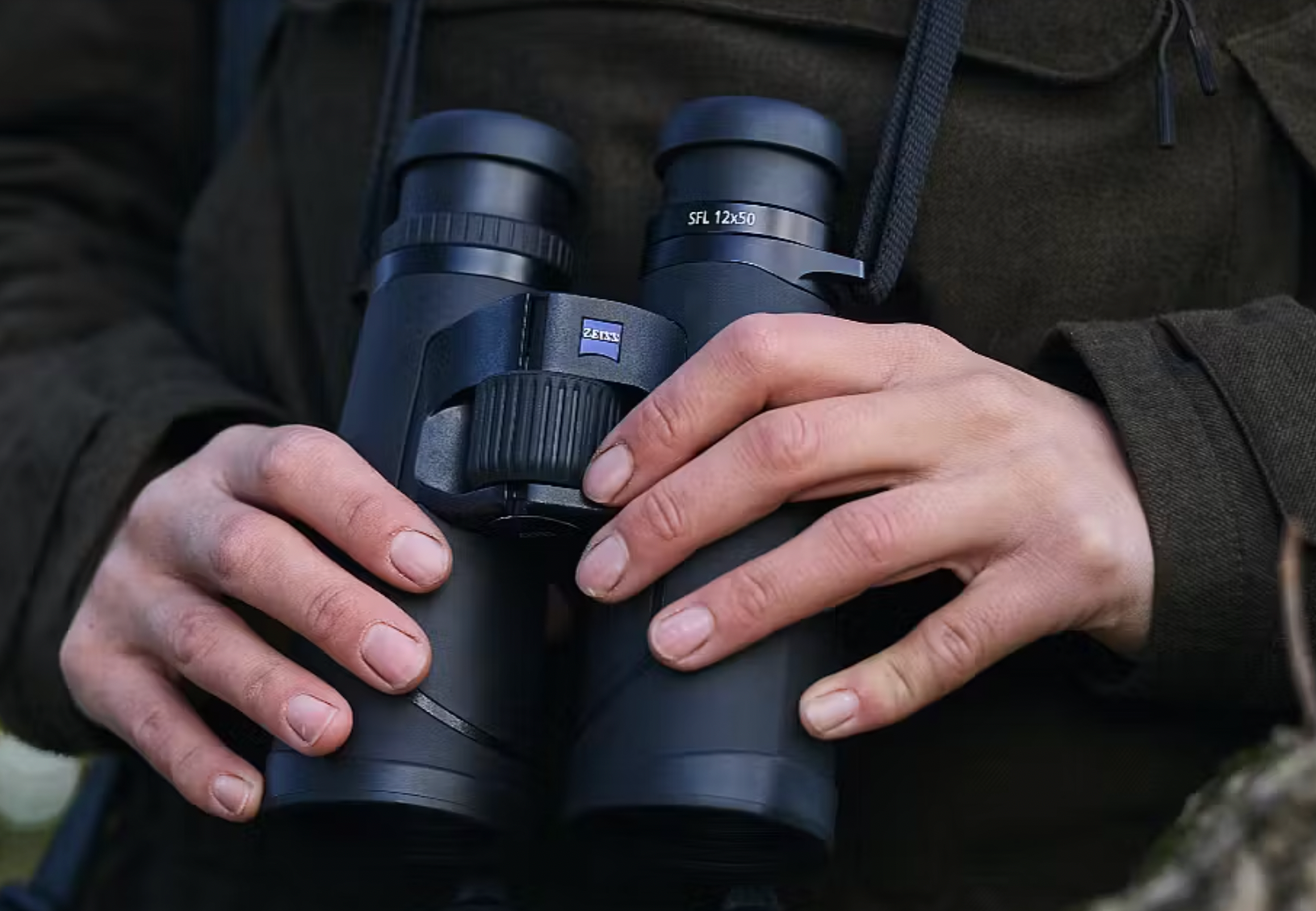 Binoclu ZEISS SFL 10X50 