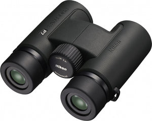 Binoclu Nikon Prostaff P7 10x30 