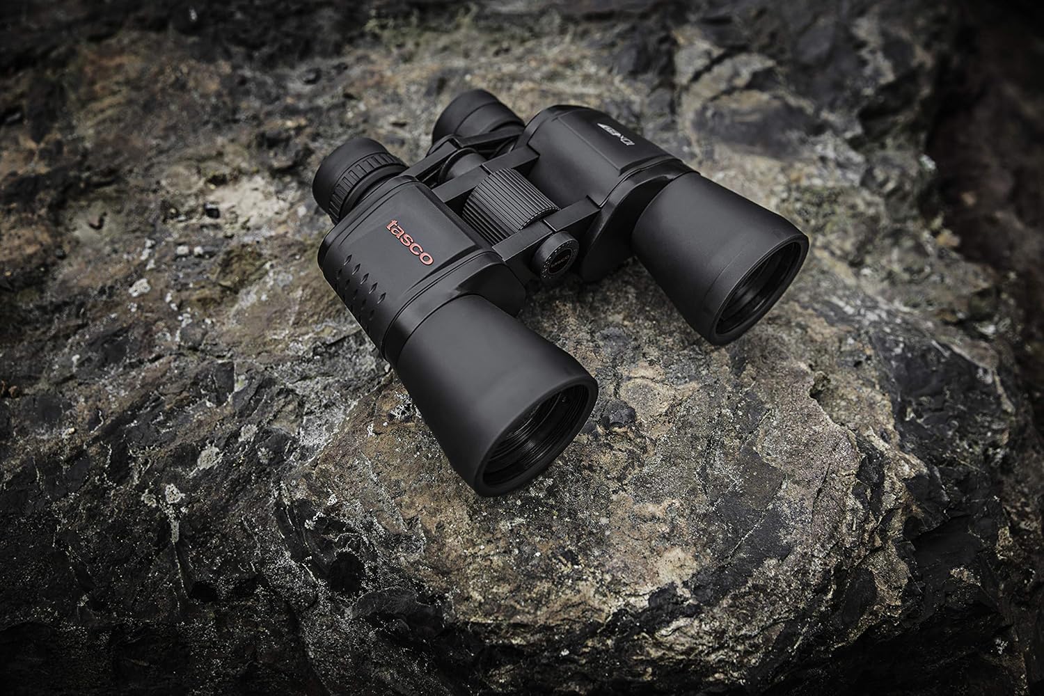 Binoclu Tasco Essential 10X50 