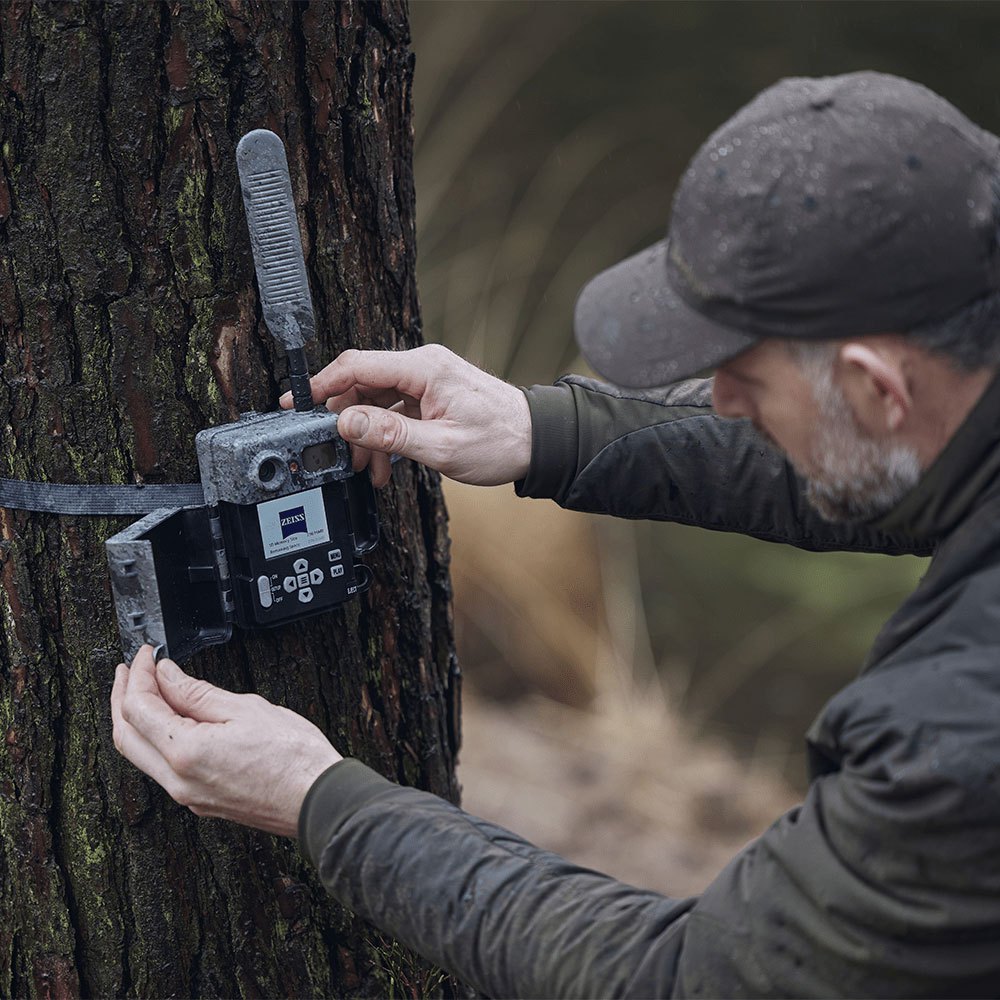 Capcană fotografică ZEISS Secacam 7 conectată 