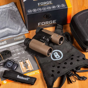 Binoclu Bushnell Forge 10x30 