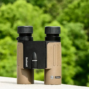 Binoclu Bushnell Forge 10x30 